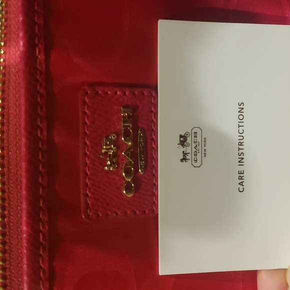 ❣️💫MARK DOWN💫❣️ Coach Hot Pink Bag - Picture 8 of 13